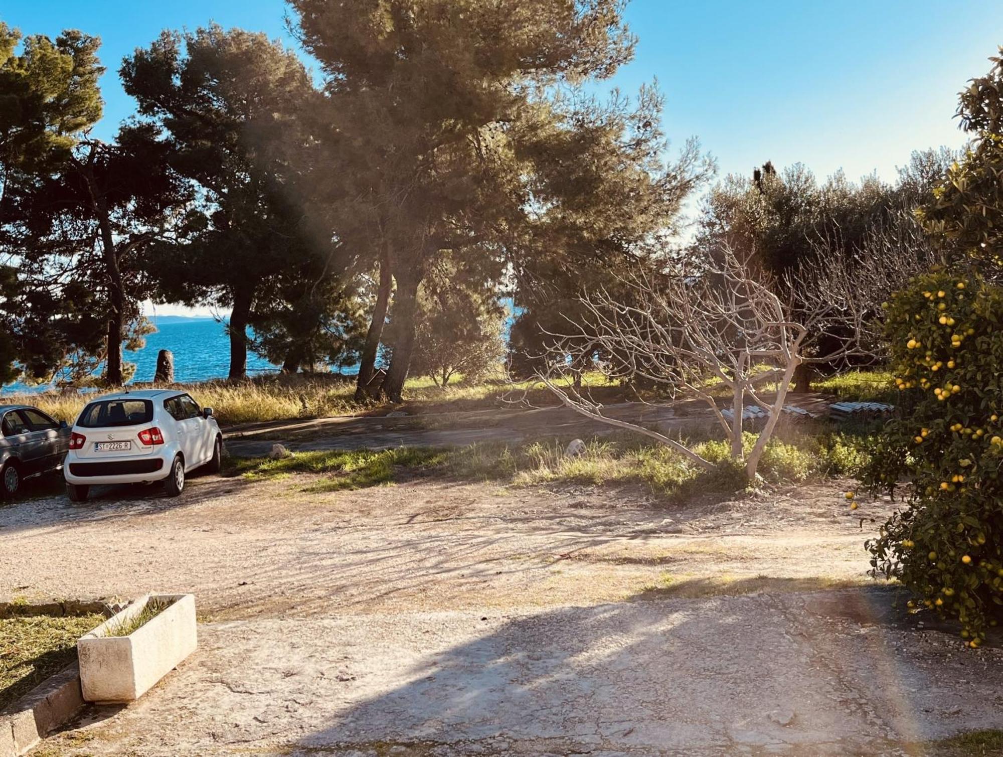 ספליט Beachfront Apartment Drazen, With Garden And Parking מראה חיצוני תמונה