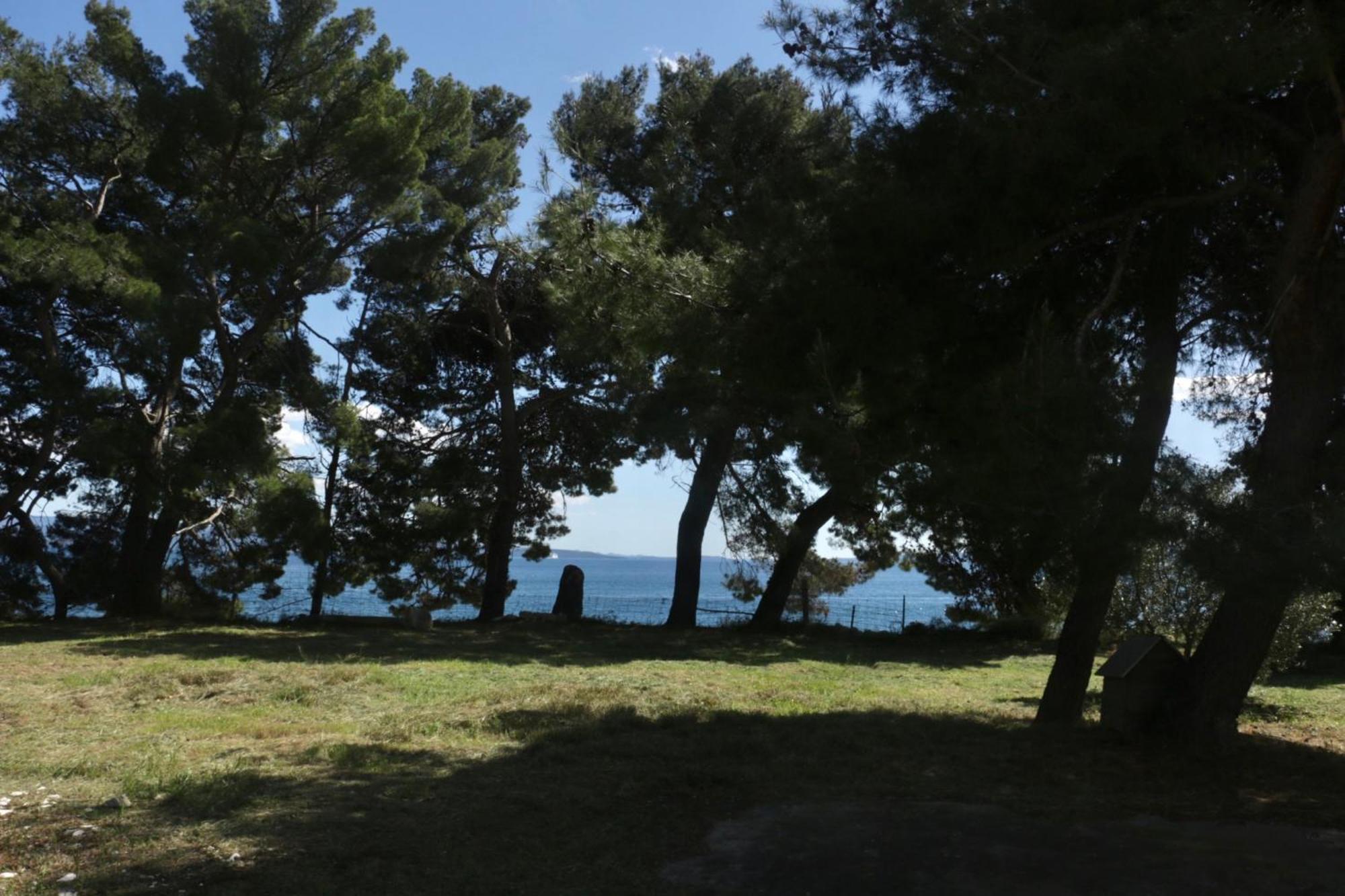 ספליט Beachfront Apartment Drazen, With Garden And Parking מראה חיצוני תמונה