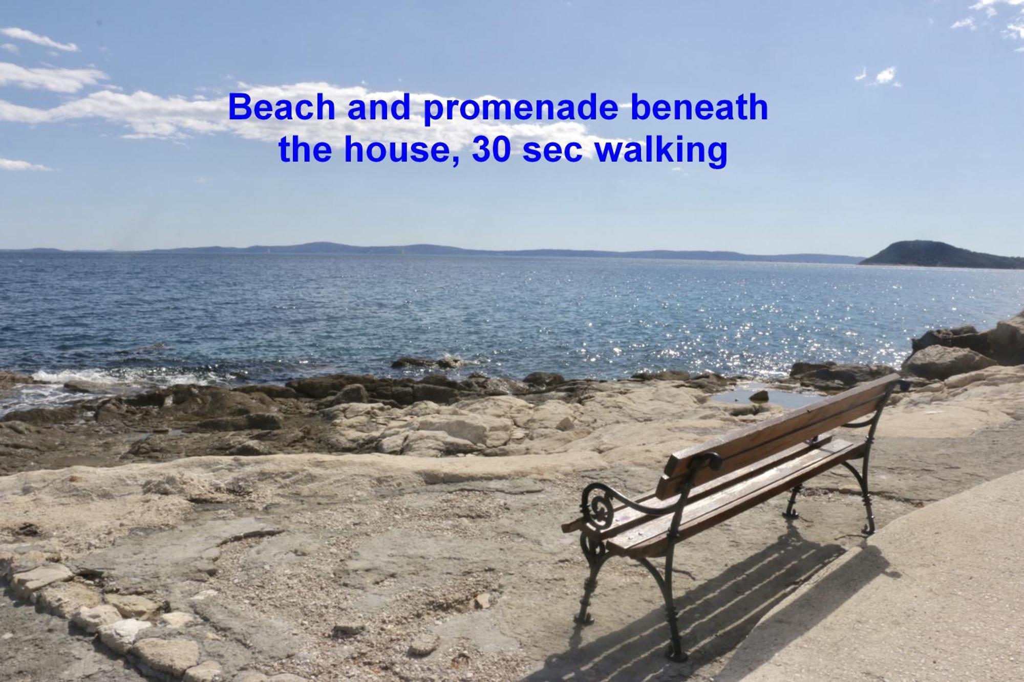 ספליט Beachfront Apartment Drazen, With Garden And Parking מראה חיצוני תמונה